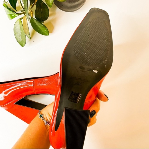 L’INTERVALLE Red Leather Glossy Platform Heels - Picture 6 of 12